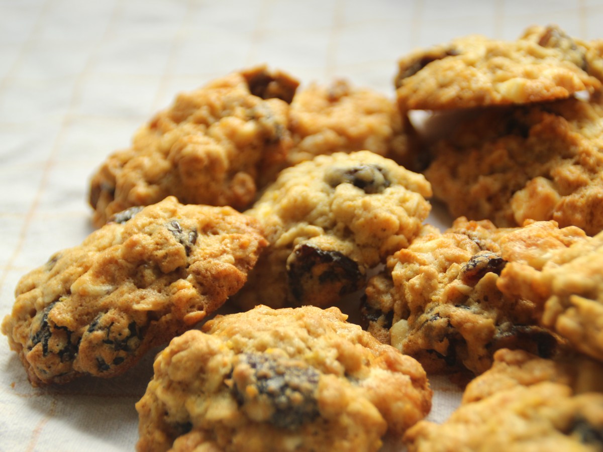Cranberry Orange White Chocolate Oatmeal&nbsp;Cookies